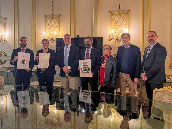 Prefettura di Vicenza (7 novembre 2025), cerimonia consegna Gonfalone al comune di Sovizzo.jpg Prefettura di Vicenza (7 novembre 2025), cerimonia consegna Gonfalone al comune di Sovizzo.jpg