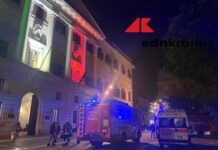 Roma, forte odore di gas a piazza Mastai a Trastevere: controlli dei vigili del fuoco