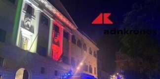 Roma, forte odore di gas a piazza Mastai a Trastevere: controlli dei vigili del fuoco