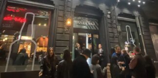 Milano, Polizia locale sospende un evento non autorizzato in un hotel del centro