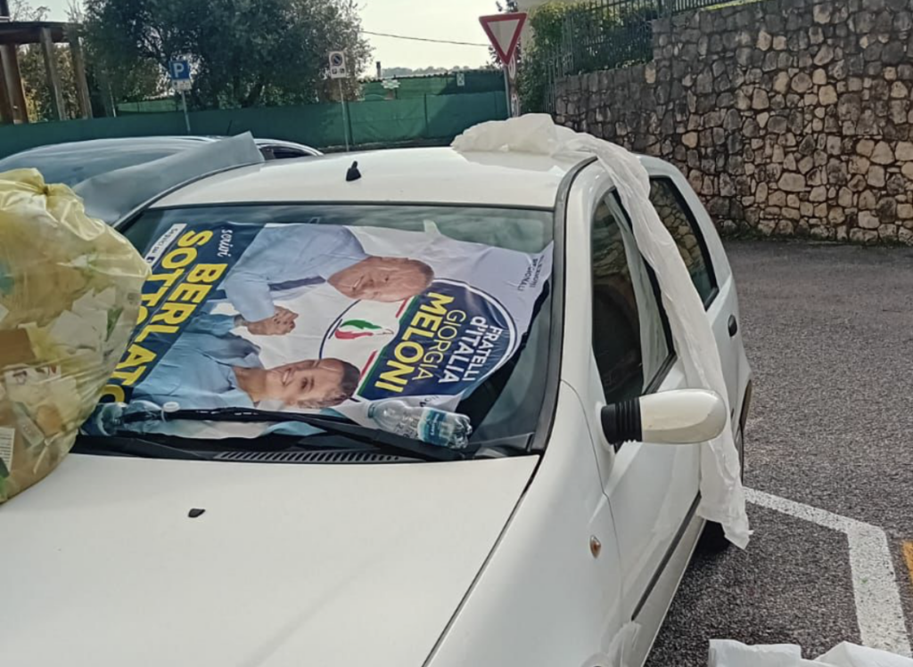 Regionali Veneto: vandalismi su un'auto con manifesti di Berlato e Sottoriva e con rifiuti