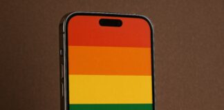 Stop alle app gay su iPhone, il governo cinese censura Apple