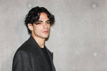 Tommaso Marini e la polemica sullo smalto, cosa ha detto a ‘La volta buona’