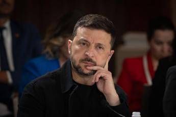 Ucraina-Russia, piano Usa cambia. Zelensky: “Serve colloquio con Trump”