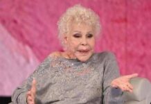 Vanoni, camera ardente domani e lunedì al Piccolo Teatro Grassi di Milano