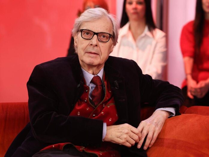 Vittorio Sgarbi è ricoverato al Policlinico Gemelli