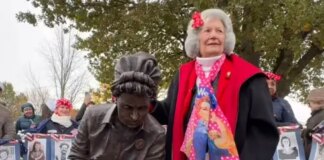 La Console d’Italia a Detroit celebra il Veterans Day, un omaggio alla statua di Frances “Fran” Mauro Masters