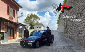 Aggredisce la madre colpendola con un martello, arrestato un 38enne ad Alatri
