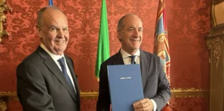 Autonomia differenziata, accordo preliminare Governo-Regione Veneto a 5 giorni dal voto. Scoppia la polemica elettorale calderoli zaia preaccordo autonomia