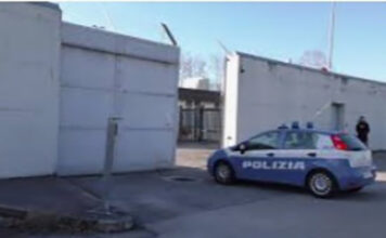 Vicenza. Richiedente asilo dominicana danneggia a bastonate auto in sosta in viale Milano. Accompagnata al CPR di Roma vicenza dominicana violenta portata al cpr di roma