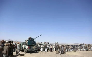 Gli Houthi sospendono gli attacchi contro Israele e le navi nel Mar Rosso Houthi