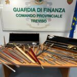 Treviso: Scoperta fucina illegale di spade d’epoca, denunciate due persone treviso spade