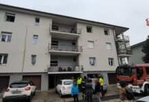 Grumolo delle Abbadesse: brucia l’isolante nel sottotetto, 13 intossicati dal monossido di carbonio, intervengono i Vigili del fuoco vigili del fuoco Grumolo intossicati