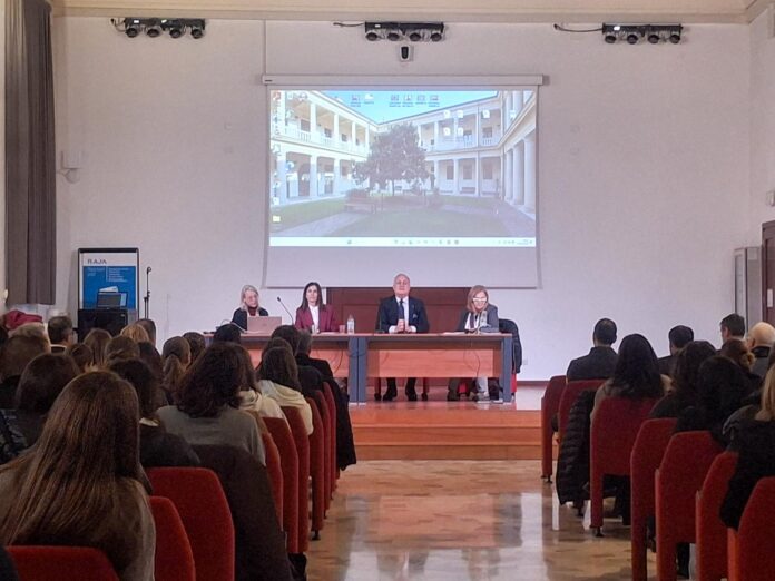 riconoscere la violenza conferenza 24 novembre