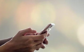 Porno online, stretta in vigore: nuove regole da oggi porno online