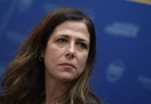 Todde “L’acqua è un diritto fondamentale e un bene di tutti, deve restare pubblica”