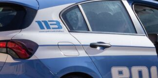 Volante si scontra con un’auto nel napoletano, morto un poliziotto