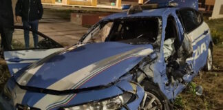 Volante si scontra con un’auto nel Napoletano: morto un poliziotto, un altro è in terapia intensiva