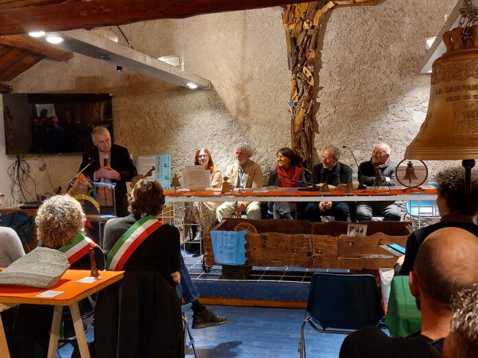 2025-12-14 16.42.55 (1) schio campana