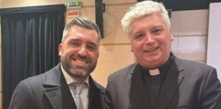 Ail Padova, a don Marco Brusutti il sigillo della città per l’impegno umanitario