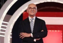 Alfonso Signorini si autosospende da Mediaset