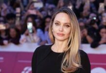 Angelina Jolie mostra le cicatrici della mastectomia: il messaggio per le donne