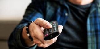Ascolti tv, ‘The Voice Senior’ vince il prime time. 1 milione e 262mila spettatori per Meloni da Mentana