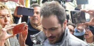 “Chiara Poggi ha respinto Sempio, lui l’ha uccisa sulle scale”, le accuse della procura