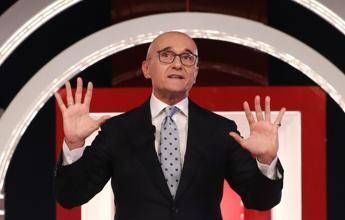 Codacons attacca: “Autosospensione Signorini non basta, Grande Fratello non deve andare in onda”