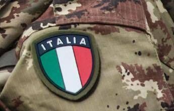 Crosetto: “Basta allarmismo, nessuno vuole la leva obbligatoria”