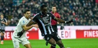 Davis tocca di braccio e segna, il Var convalida il gol: polemiche in Udinese-Lazio