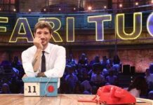 De Martino: “Mi porto il lavoro a casa”. E a Natale gioca ad ‘Affari Tuoi’