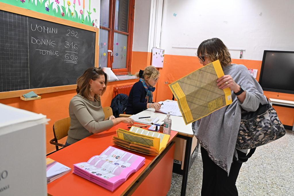 Elettrice e scrutatrici donne a Vicenza