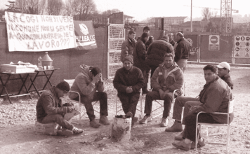Il teatro comunale di Vicenza è diventato maggiorenne. Giusto festeggiare ma ricordiamo anche Toni Toniolo e Nicolae, Ivan, Popa… Cantiere Teatro comunale di Vicenza con i lavoratori in sciopero (foto di Giorgio Langella per L'altra stampa srl)