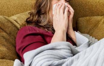 Influenza 2025, Bassetti: “Polmoniti impegnative anche nei giovani”