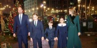 Kate e William condividono una nuova foto di famiglia, lo scatto per gli auguri di Natale