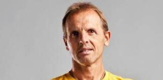 Malore per l’alpinista Simone Moro sull’Himalaya: “Ricoverato, ora sta meglio”