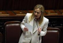 Manovra, Meloni: “Norma riscatto della laurea varrà per futuro”