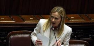 Manovra, Meloni: “Norma riscatto della laurea varrà per futuro”