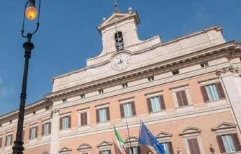 Manovra, ok Camera a fiducia con 219 sì