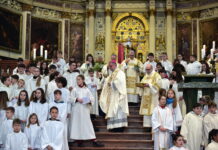 Cattedrale di Vicenza, domani 28 dicembre Messa di chiusura del Giubileo della Speranza con vescovo Brugnotto e ministranti diocesi Mons. Giuliano Brugnotto per chiusura Giubileo della speranza (foto del 29 dicembre 2024 per apertura)