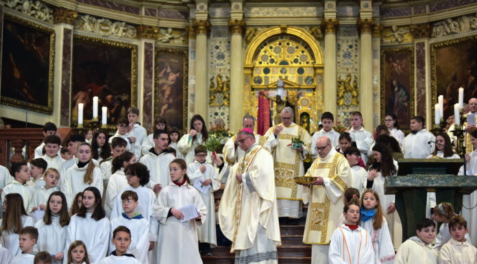 Cattedrale di Vicenza, domani 28 dicembre Messa di chiusura del Giubileo della Speranza con vescovo Brugnotto e ministranti diocesi Mons. Giuliano Brugnotto per chiusura Giubileo della speranza (foto del 29 dicembre 2024 per apertura)