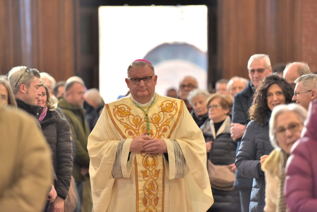Mons. Giuliano Brugnotto all'apertura del Giubileo il 29 dicembre 2024