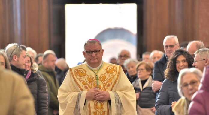 Mercoledì 4 marzo: il Vescovo di Vicenza invita alla preghiera per le vittime della guerra Mons. Giuliano Brugnotto all'apertura del Giubileo il 29 dicembre 2024 preghiera pace Vicenza