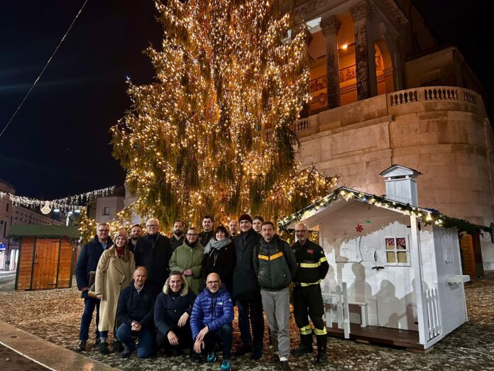 Natale 2025 schio alcuni degli organizzatori. Natale 2025 schio