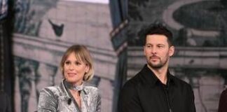 Federica Pellegrini e Matteo Giunta, la cena romantica e il pancione: “Baricentro spostato in avanti”