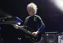 Perry Bamonte, morto lo storico chitarrista dei The Cure