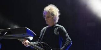 Perry Bamonte, morto lo storico chitarrista dei The Cure