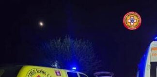 Precipita col trattore in una scarpata a Cosenza, morto agricoltore di 67 anni