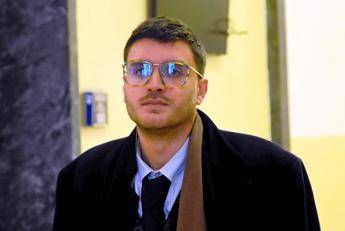 Processo al filosofo Caffo, pena dimezzata a 2 anni in Appello